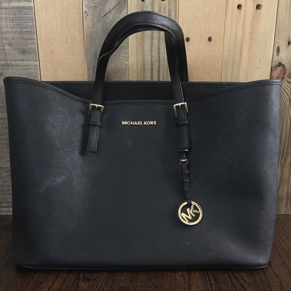 Micheal Kors Medium Jet Set Travel Tote